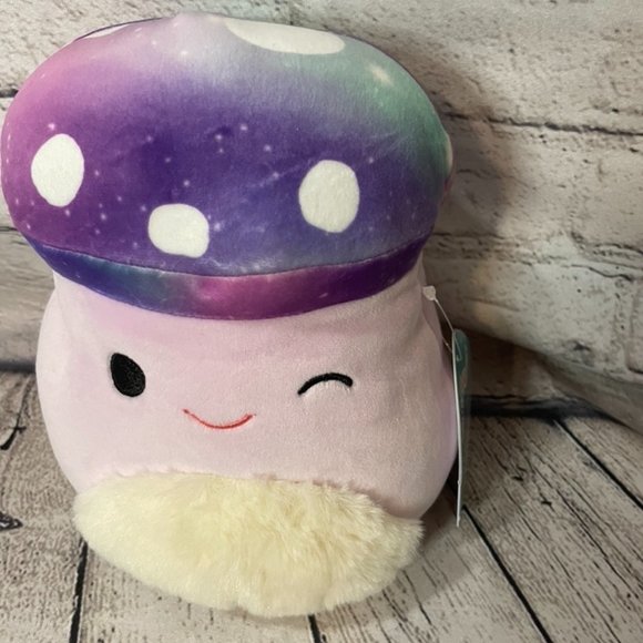 NWT Minya the Mushroom Squishmallow - 8 inches - Picture 1 of 4